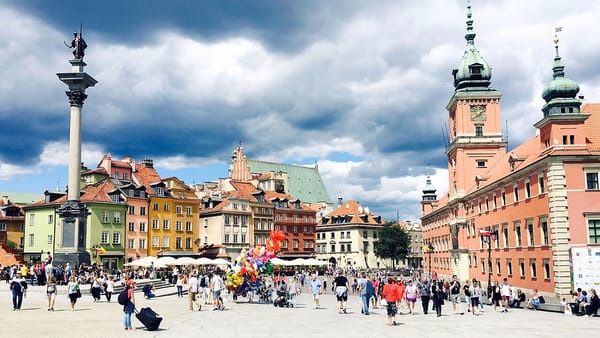 Warsaw rises: Poles to protest EU’s Migration Pact and Mercosur deal